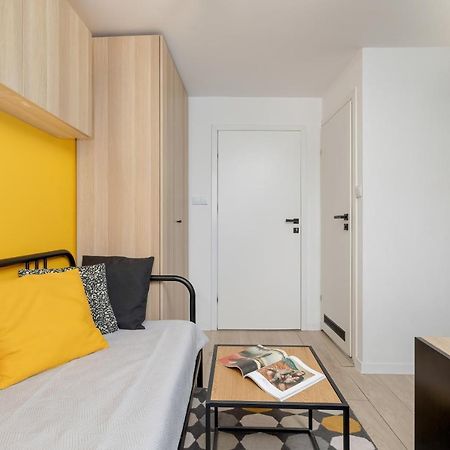 Modernly Arranged Apartments In Katowice By Noclegi Renters Zewnętrze zdjęcie